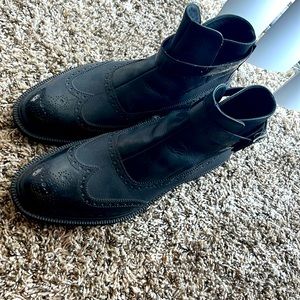 Super nice Westwood wing tips. They were a little snug on me, so I never wore!